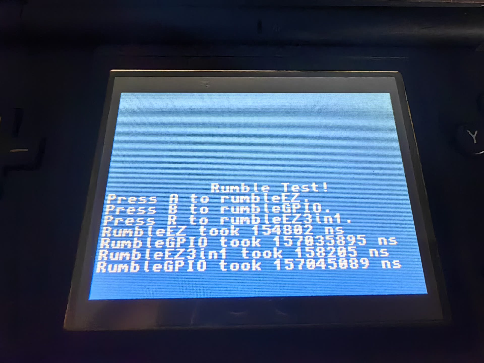 ChisFlash V1.2 FRAM Rumble Car - Game Boy Cartridge Holder recension och pris