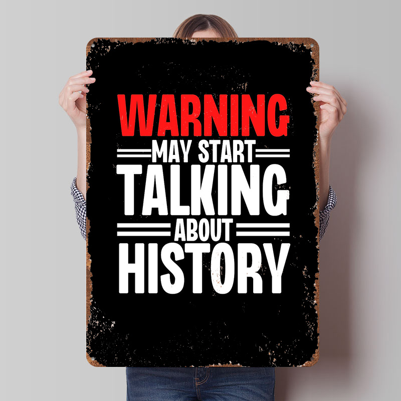 Warning May Start Talking Tin  - Retro Gaming Talk recension och pris