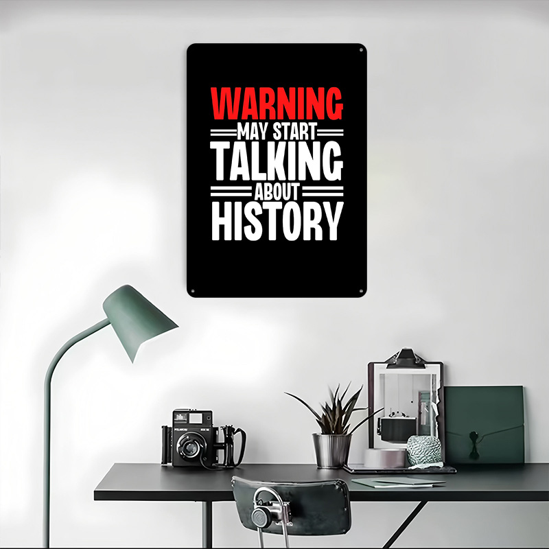 Warning May Start Talking Tin  - Retro Gaming Talk recension och pris